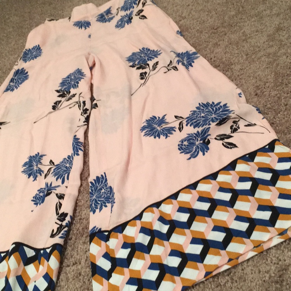 Light pink flare pants - Picture 2 of 2